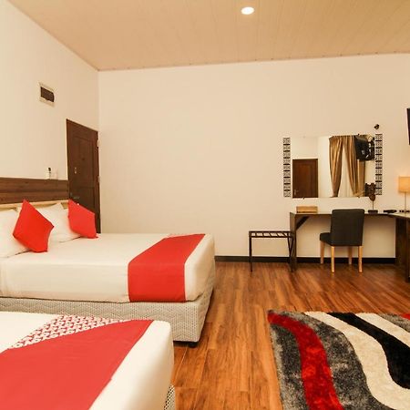Clove Transit Hotel Kotugoda Dış mekan fotoğraf