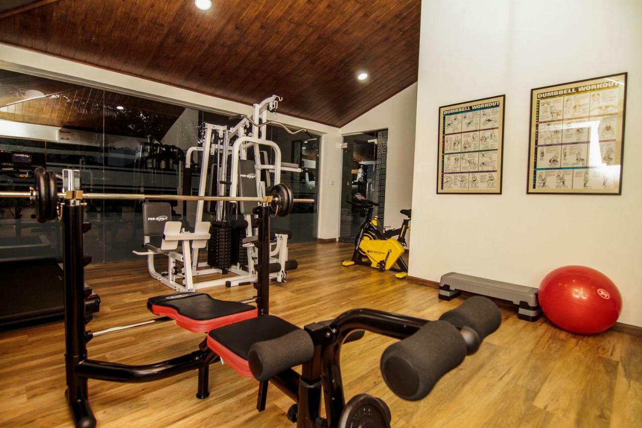 Clove Transit Hotel Kotugoda Dış mekan fotoğraf