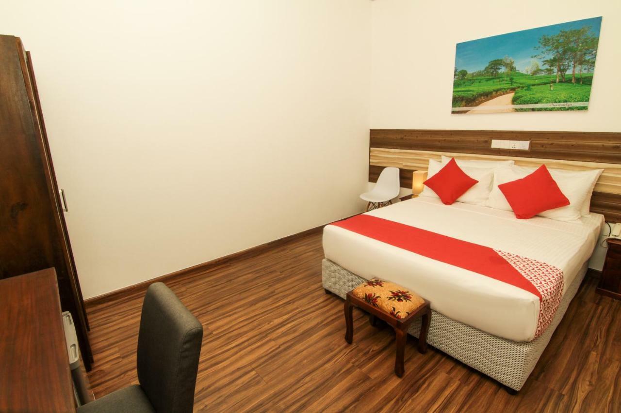 Clove Transit Hotel Kotugoda Dış mekan fotoğraf