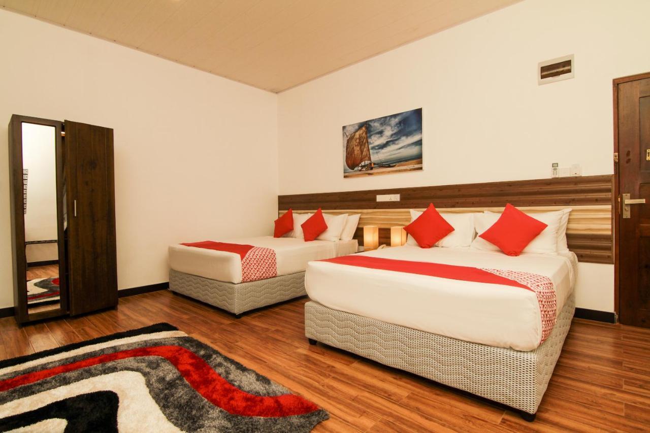 Clove Transit Hotel Kotugoda Dış mekan fotoğraf